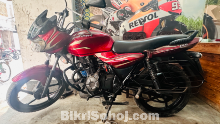Bajaj Discover 100